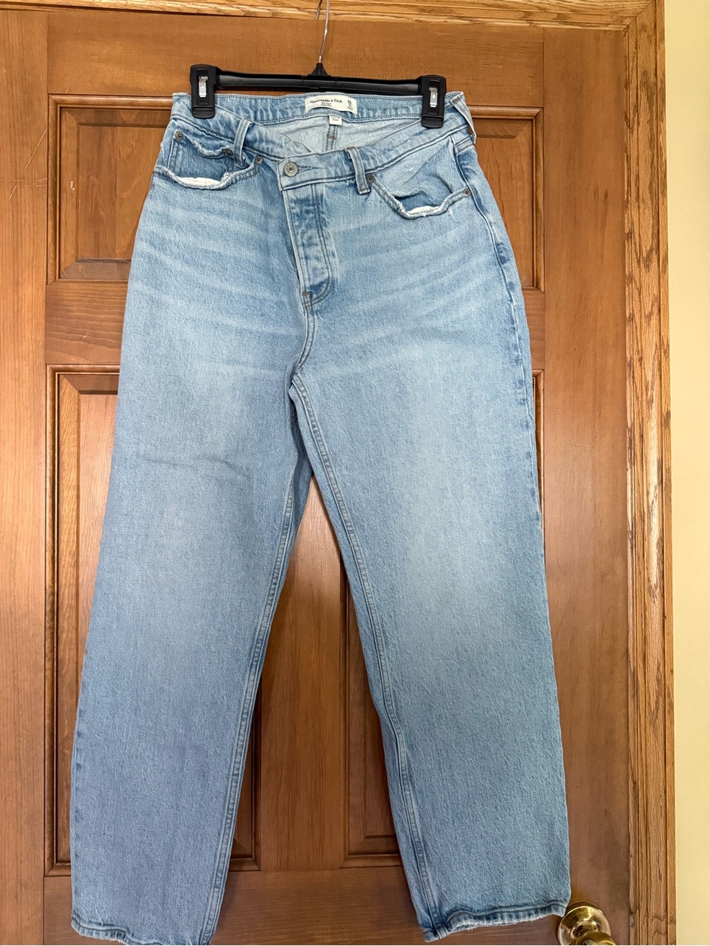 Abercrombie & Fitch Light Blue High-Rise 'The Dad' Jeans